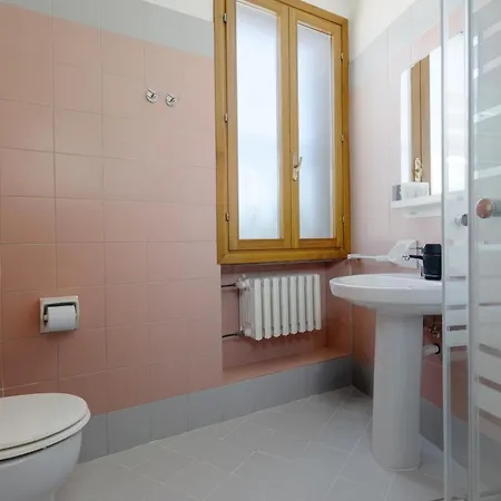 Urban Ξενοδοχείο