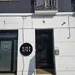 Hotel Urban