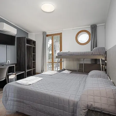 Hotel Urban 3*