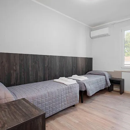 Urban Hotel
