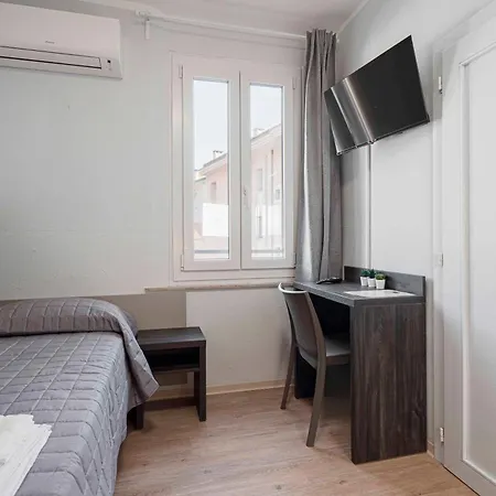 Urban Hotel 3*